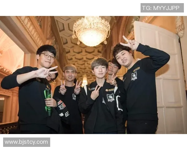 深圳足球队崛起之路:从默默无闻到大师赛的辉煌历程 深圳足球队崛起之路:从默默无闻到大师赛的辉煌历程